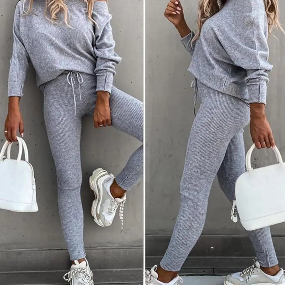 Chill Outfit for Mommys - 2-Piece Autumn Tracksuit – Slim Fit Top & Trousers Set