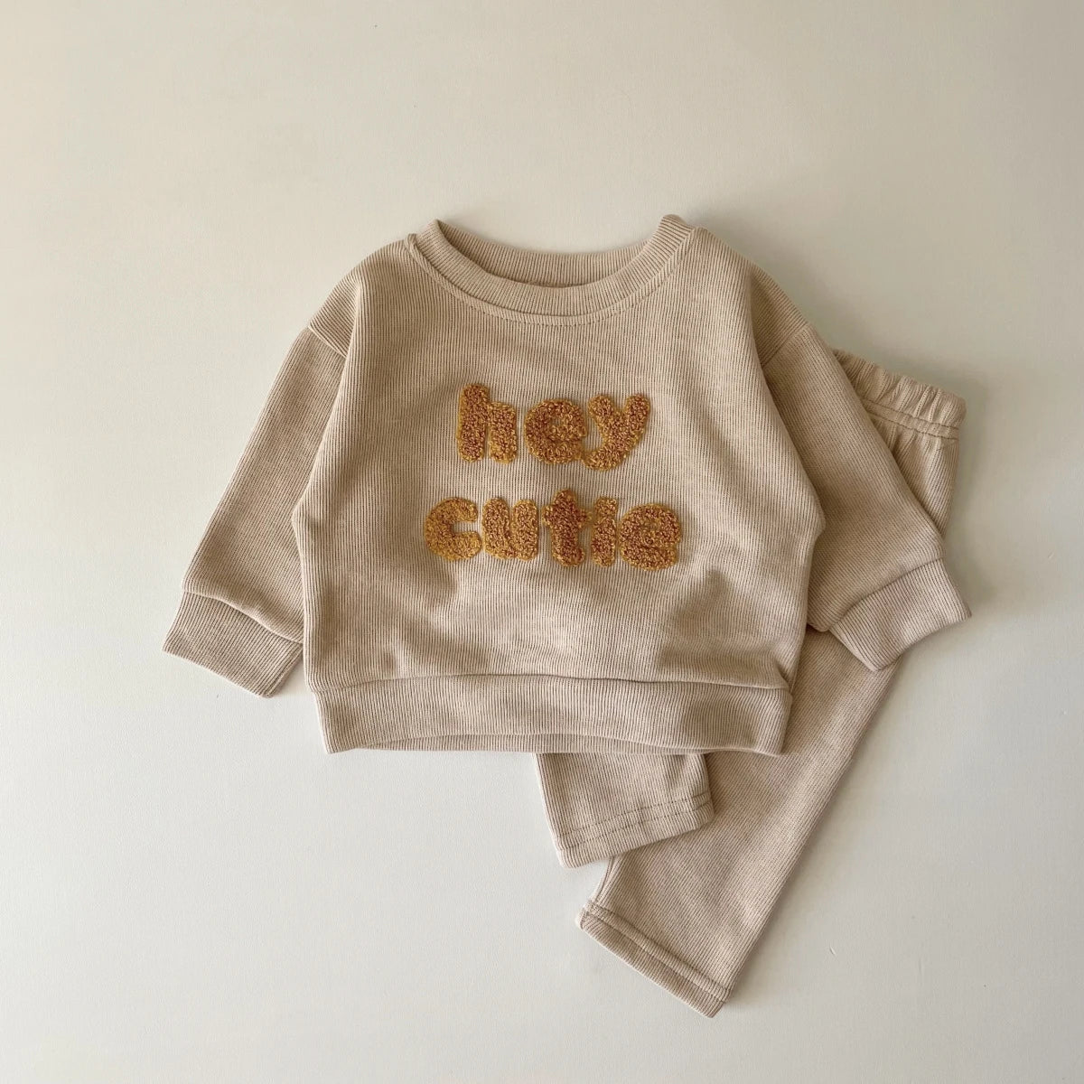 SnuggleSprout Set – Comfy Baby Top & Pants for Boys & Girls