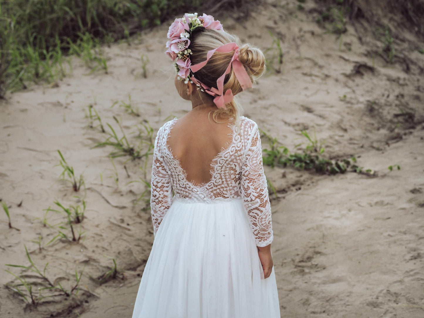 Swan White Flower Girl Lace Dress